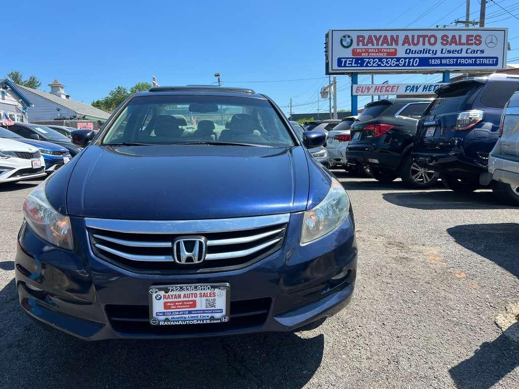 Honda Accord EX-L V-6 Sedan AT 2011
