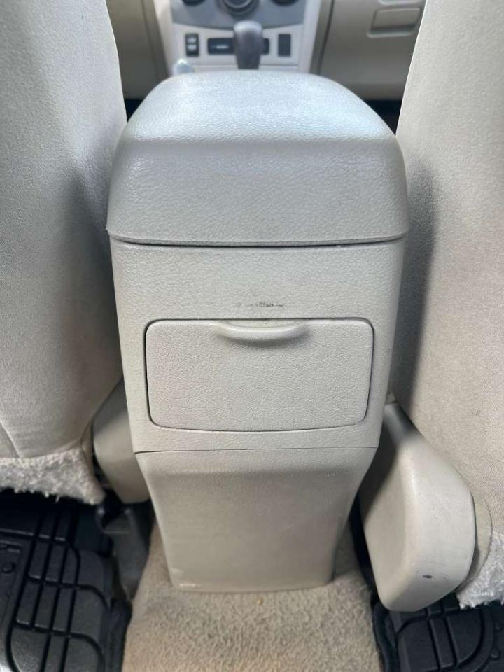 Toyota Corolla LE 2012