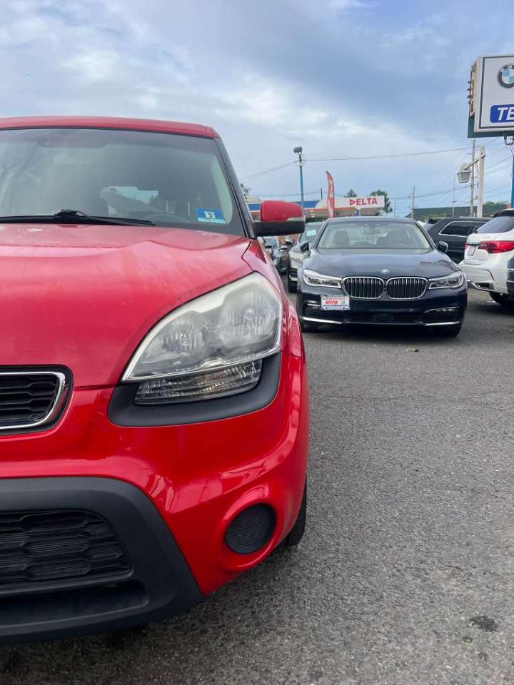 Kia Soul + 2012