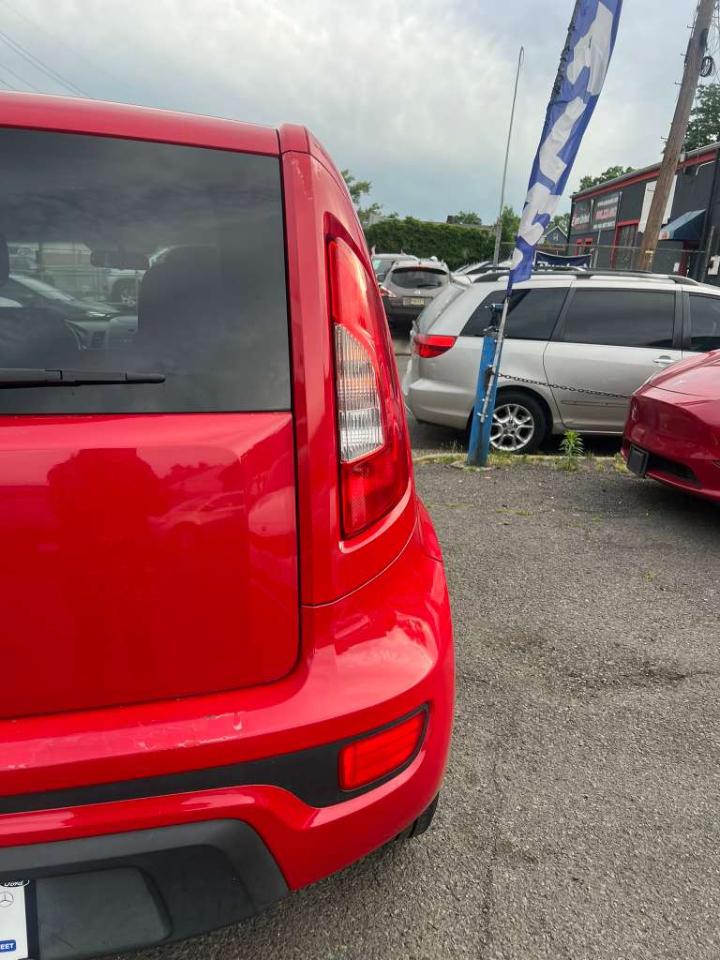 Kia Soul + 2012