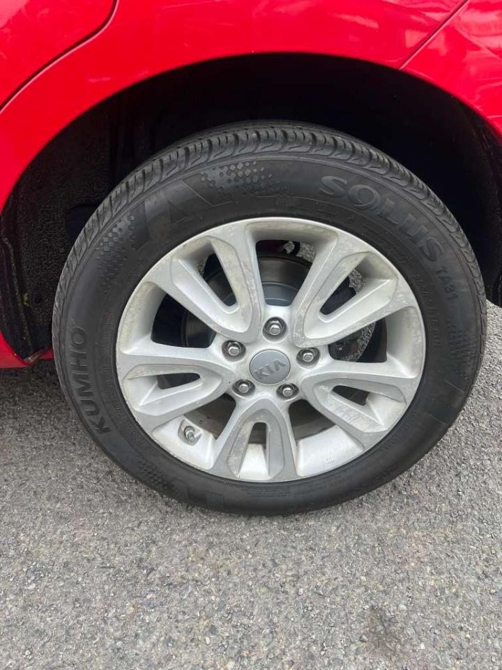 Kia Soul + 2012