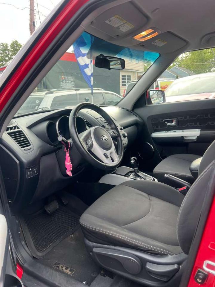 Kia Soul + 2012