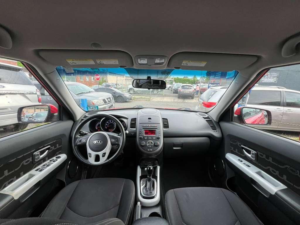 Kia Soul + 2012