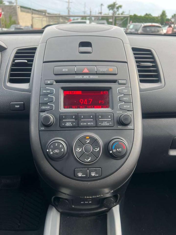 Kia Soul + 2012