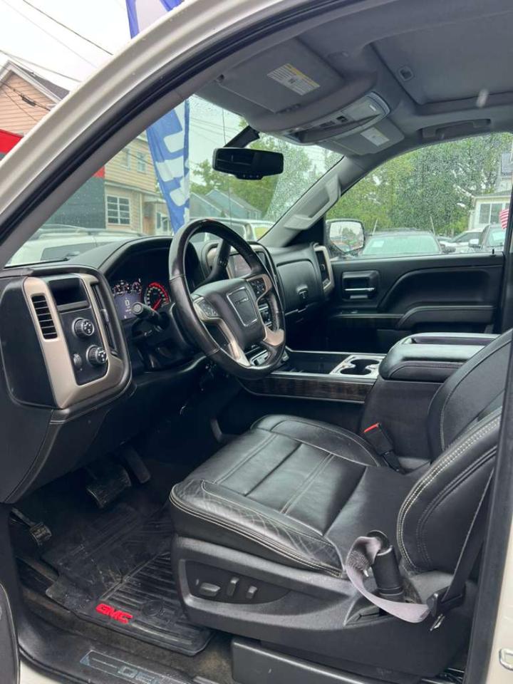 GMC Sierra 1500 Denali Crew Cab 2015