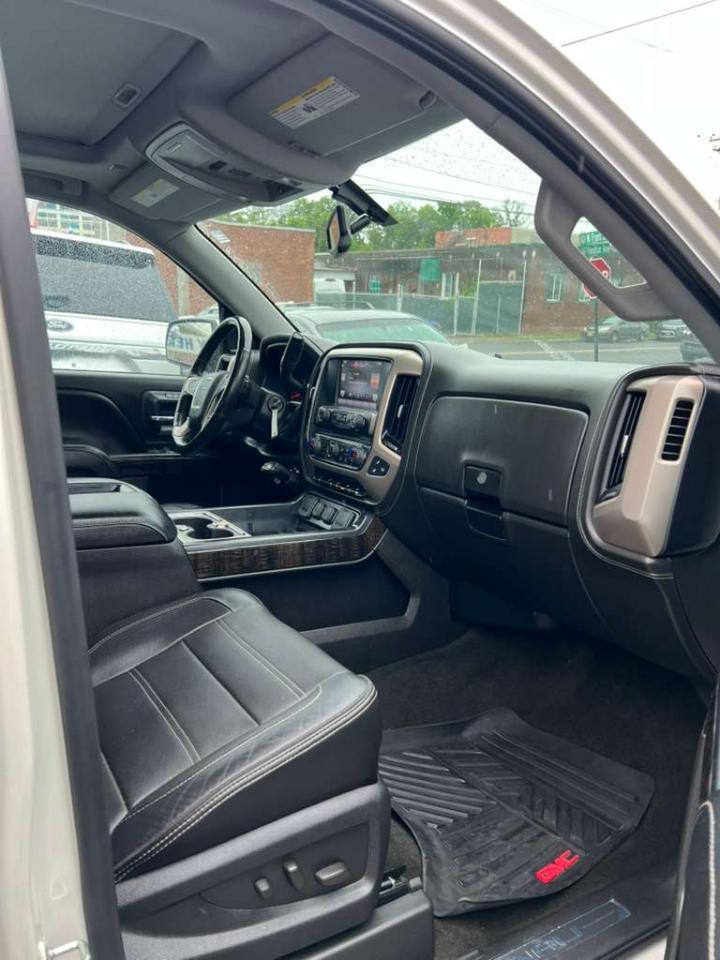 GMC Sierra 1500 Denali Crew Cab 2015