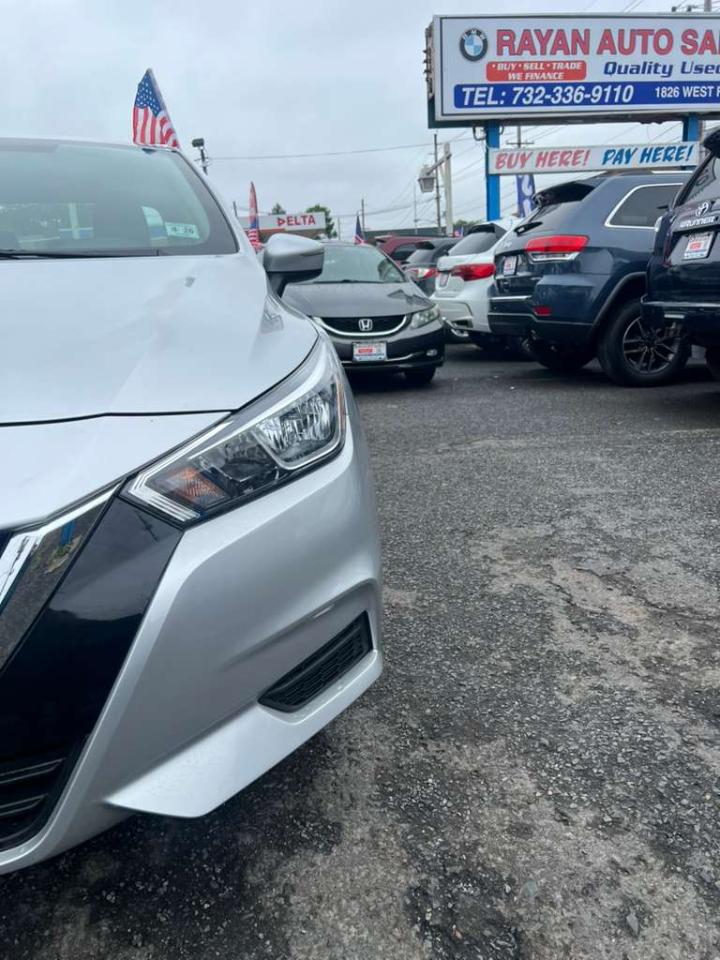 Nissan Versa SV 2021