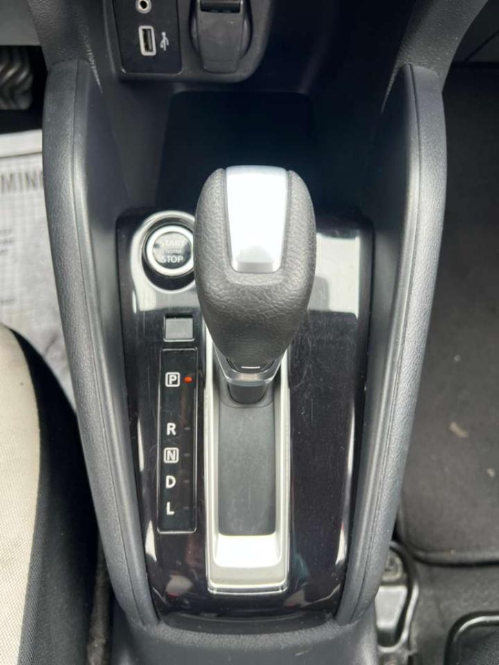 Nissan Versa SV 2021