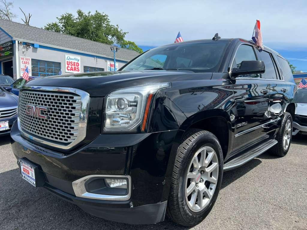 GMC Yukon Denali 4WD 2017