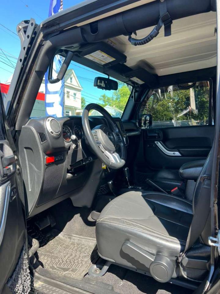 Jeep Wrangler Unlimited Rubicon 4WD 2015