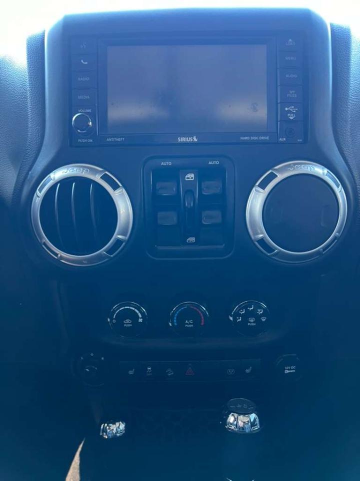 Jeep Wrangler Unlimited Rubicon 4WD 2015