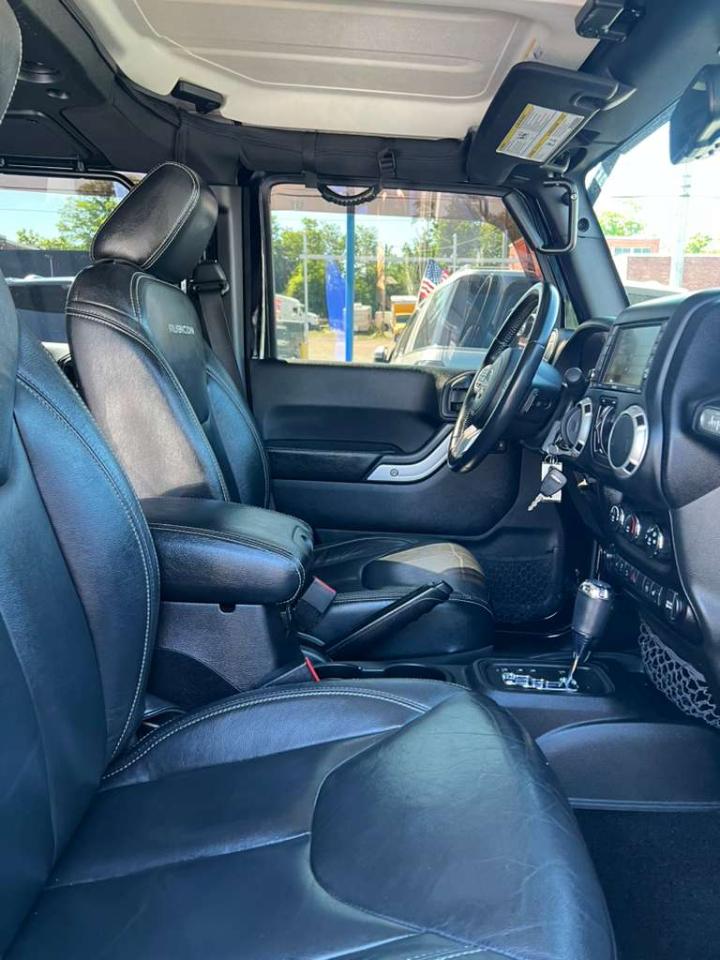 Jeep Wrangler Unlimited Rubicon 4WD 2015