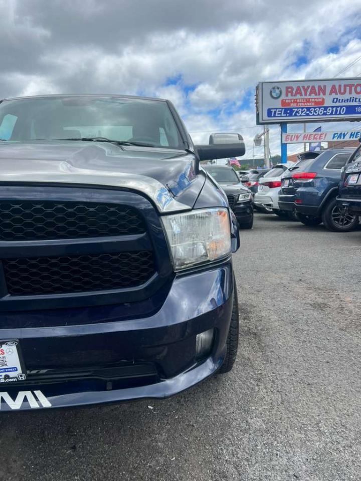 RAM 1500 Express 4x4 Quad Cab 6'4" Box 2013