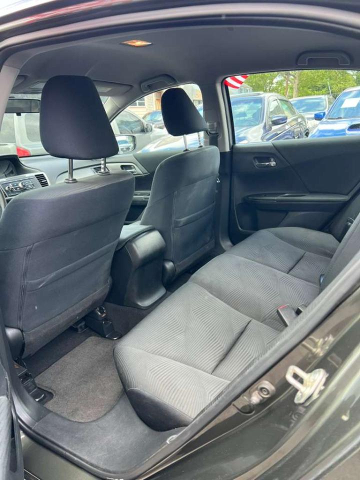 Honda Accord LX Sedan CVT 2015