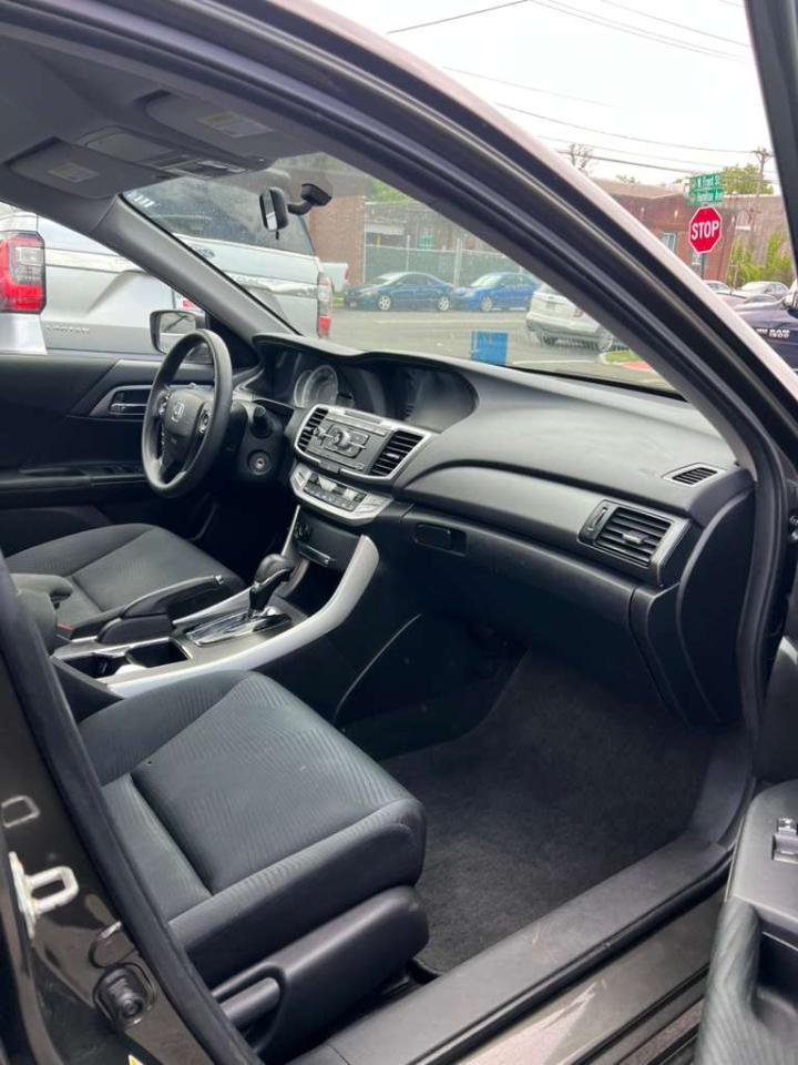 Honda Accord LX Sedan CVT 2015
