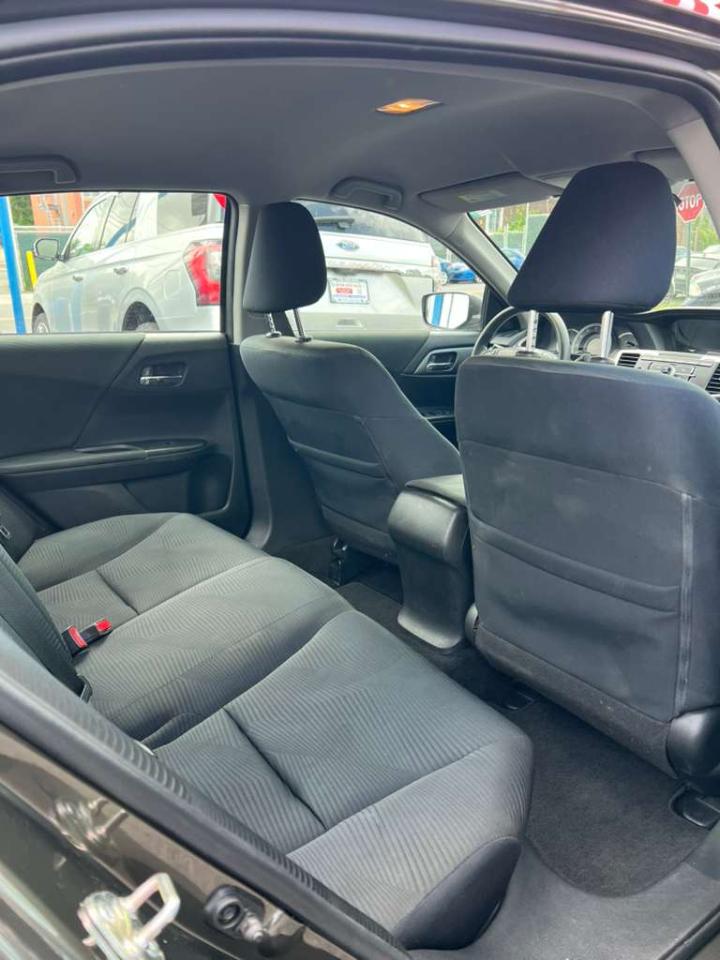 Honda Accord LX Sedan CVT 2015