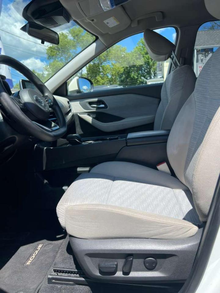 Nissan Rogue SV AWD 2021