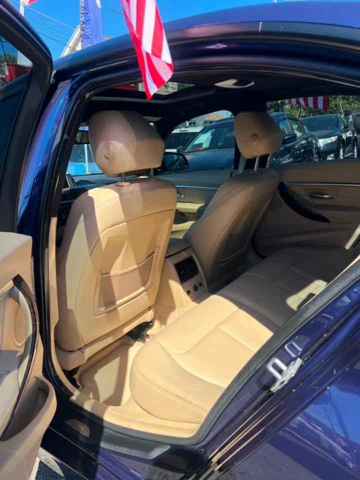BMW 3-Series 328i xDrive Sedan 2016