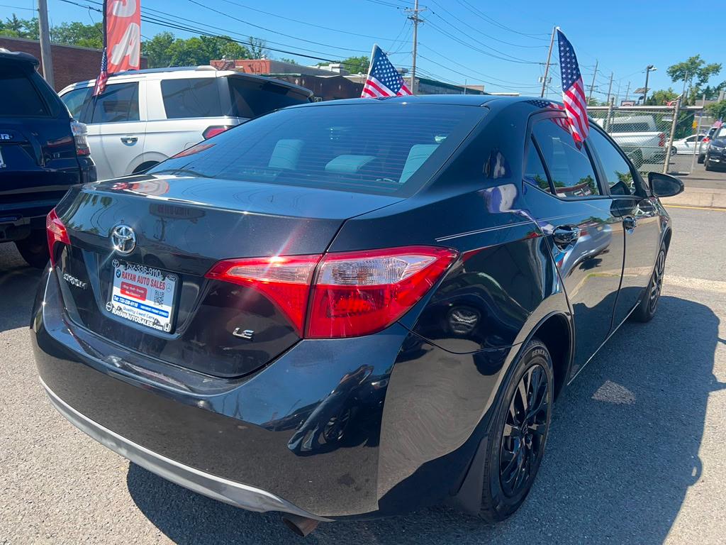 Toyota Corolla LE 2019