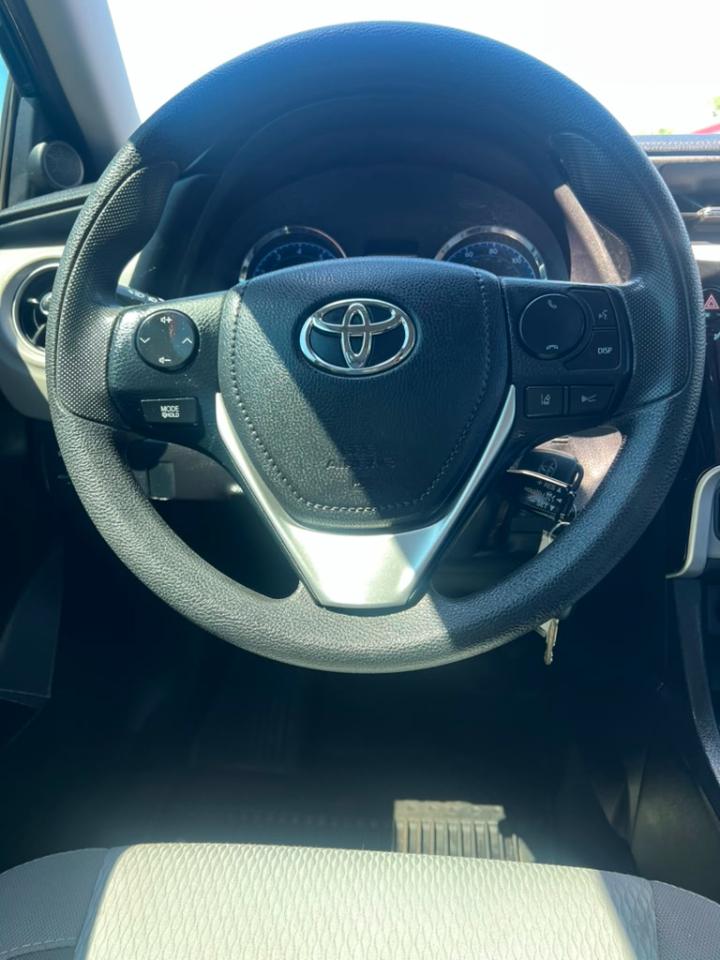 Toyota Corolla LE 2019