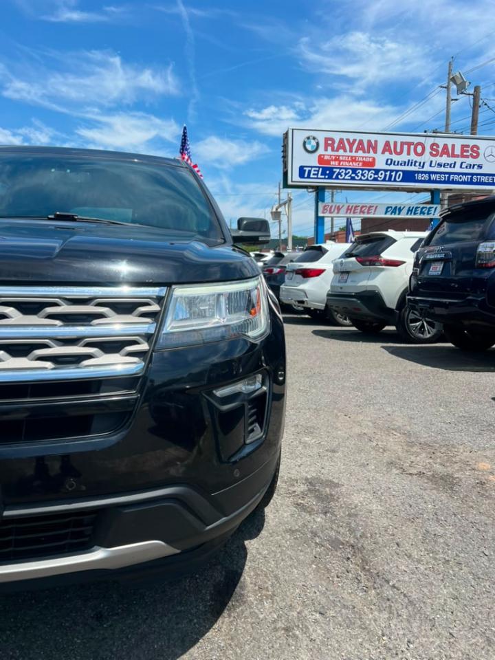 Ford Explorer XLT 4WD 2018