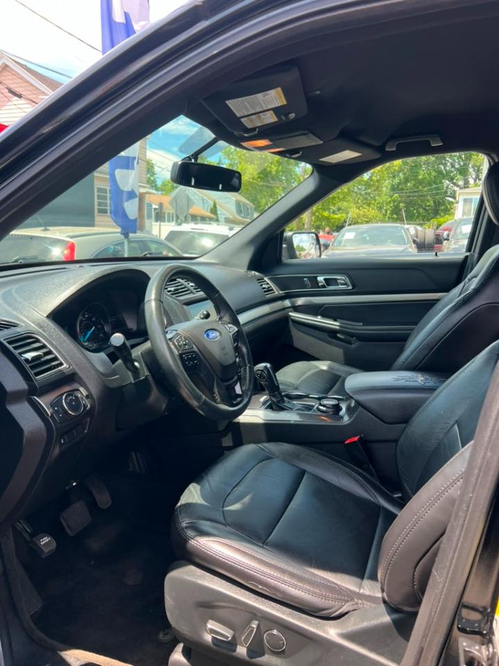Ford Explorer XLT 4WD 2018