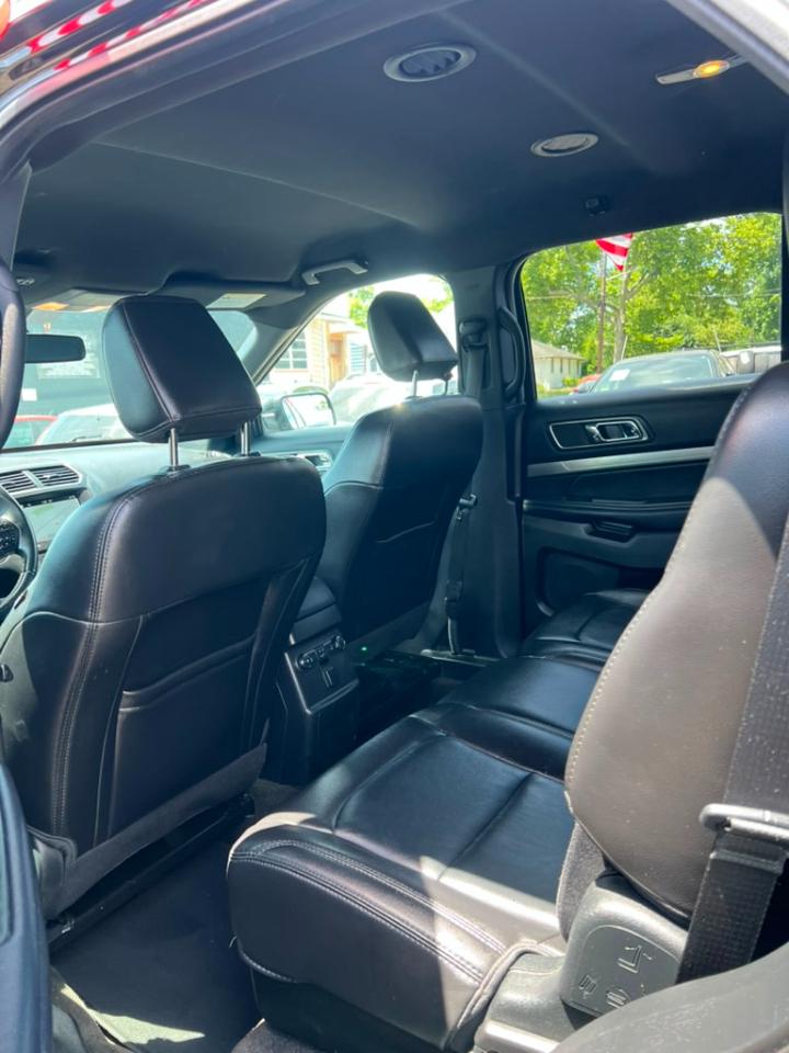 Ford Explorer XLT 4WD 2018