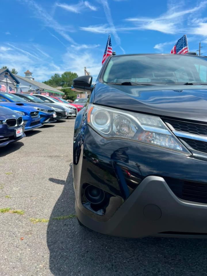 Toyota RAV4 LE AWD 2013