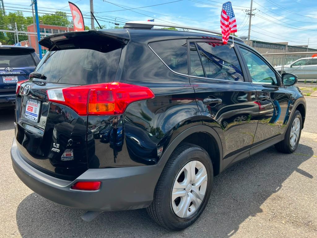 Toyota RAV4 LE AWD 2013