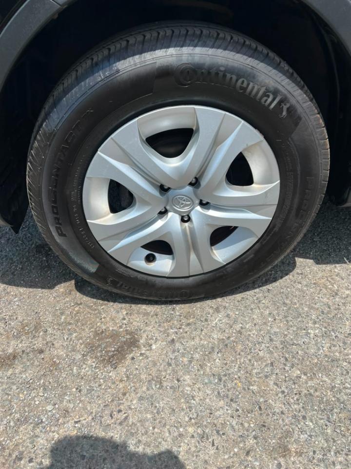 Toyota RAV4 LE AWD 2013