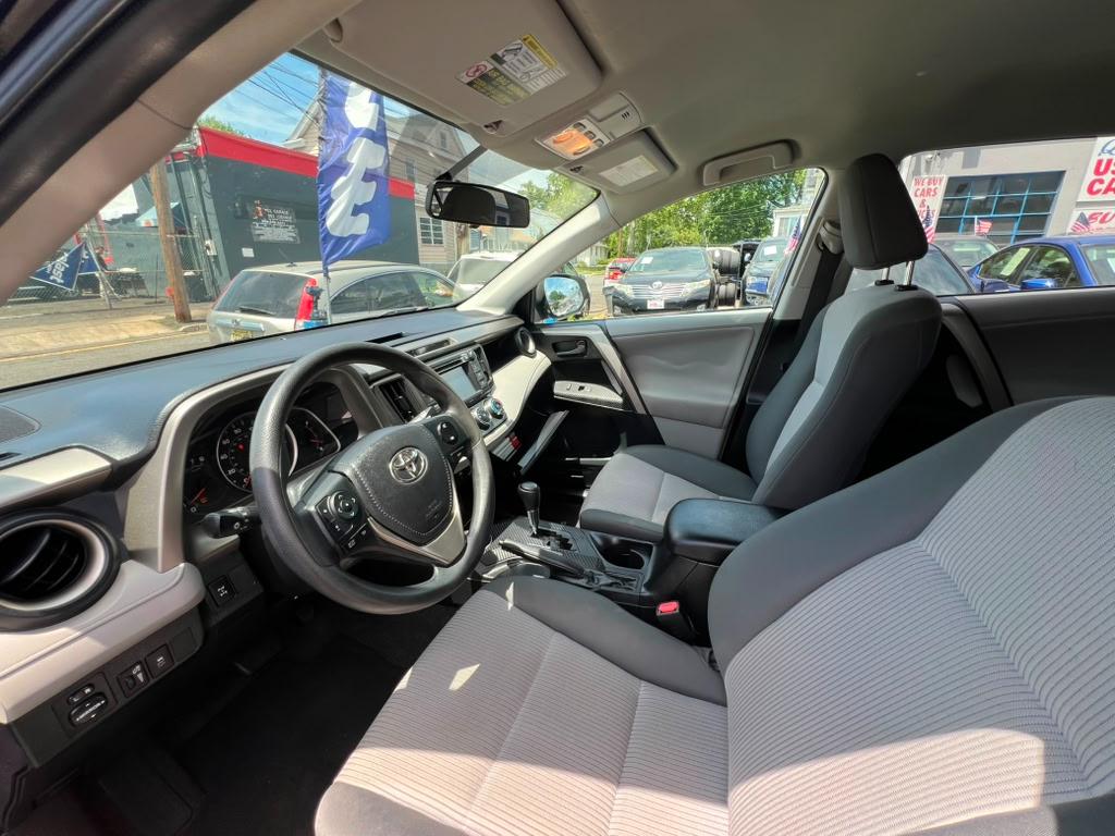 Toyota RAV4 LE AWD 2013
