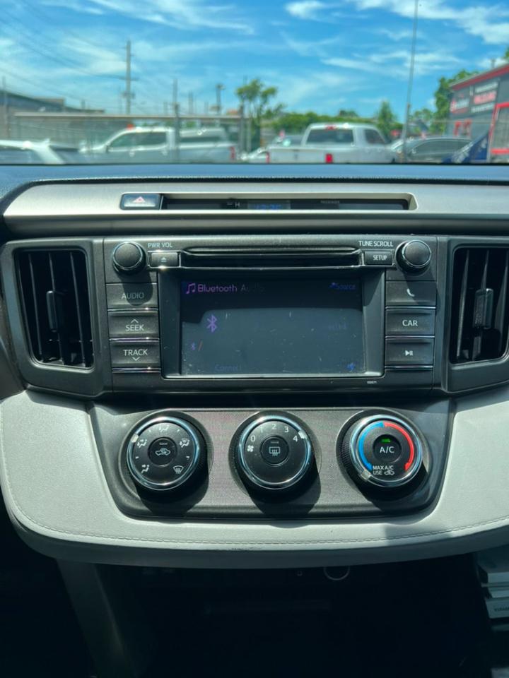 Toyota RAV4 LE AWD 2013