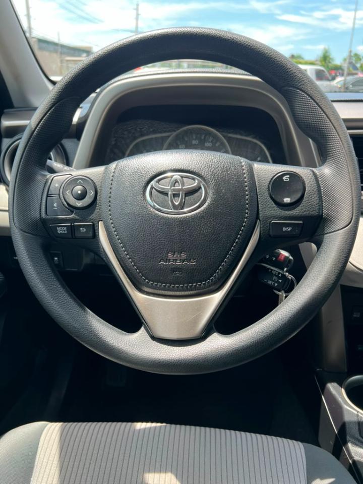 Toyota RAV4 LE AWD 2013