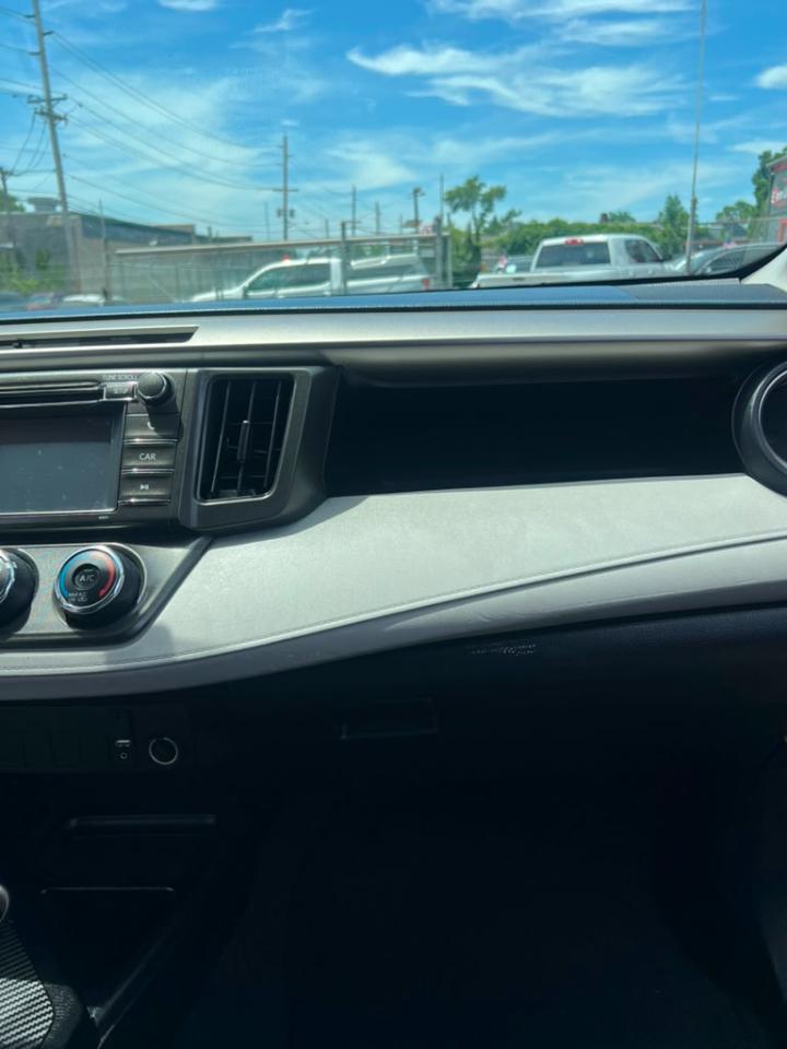 Toyota RAV4 LE AWD 2013