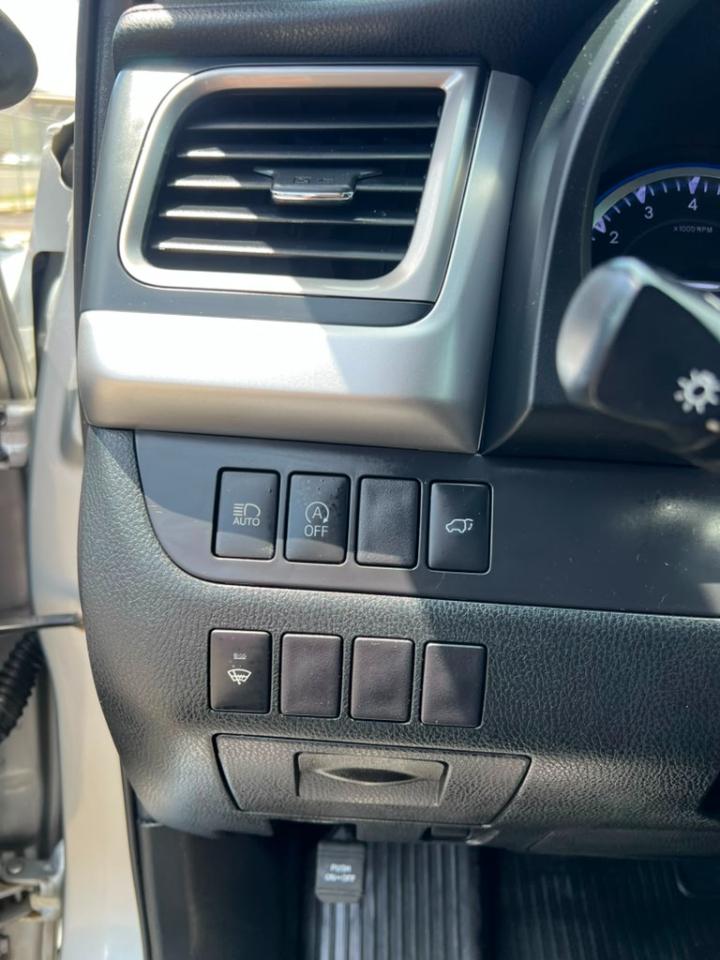 Toyota Highlander XLE AWD V6 2019