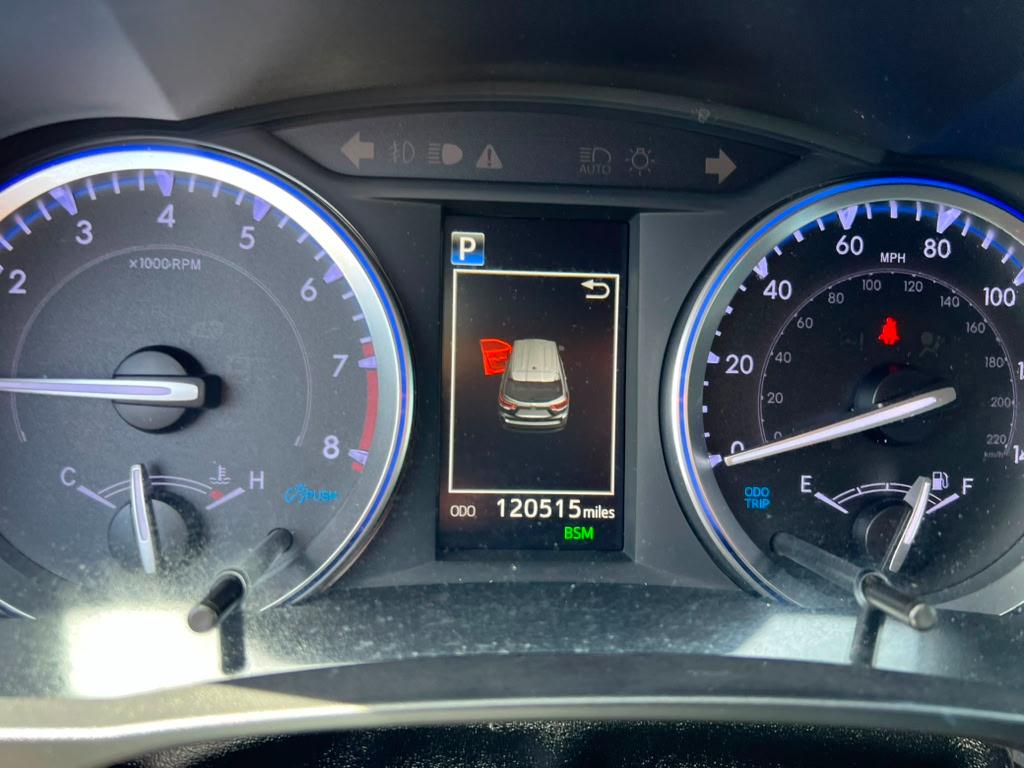 Toyota Highlander XLE AWD V6 2019