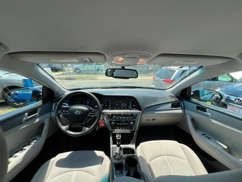 Hyundai Sonata SE 2017