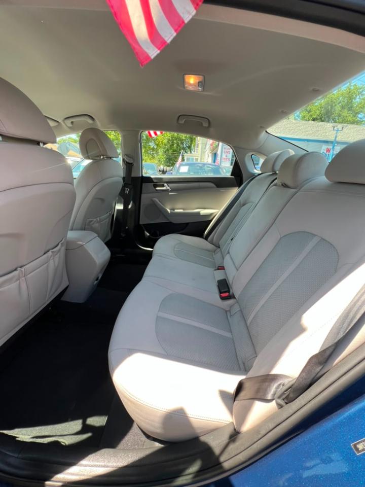 Hyundai Sonata SE 2017