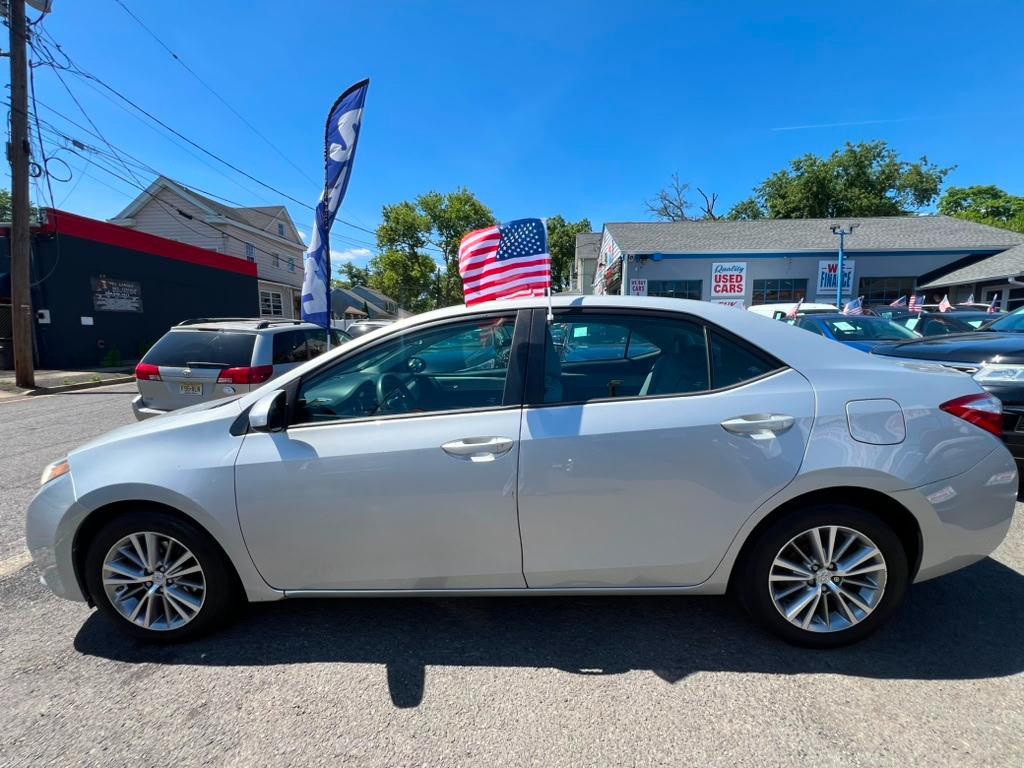 Toyota Corolla LE 2015