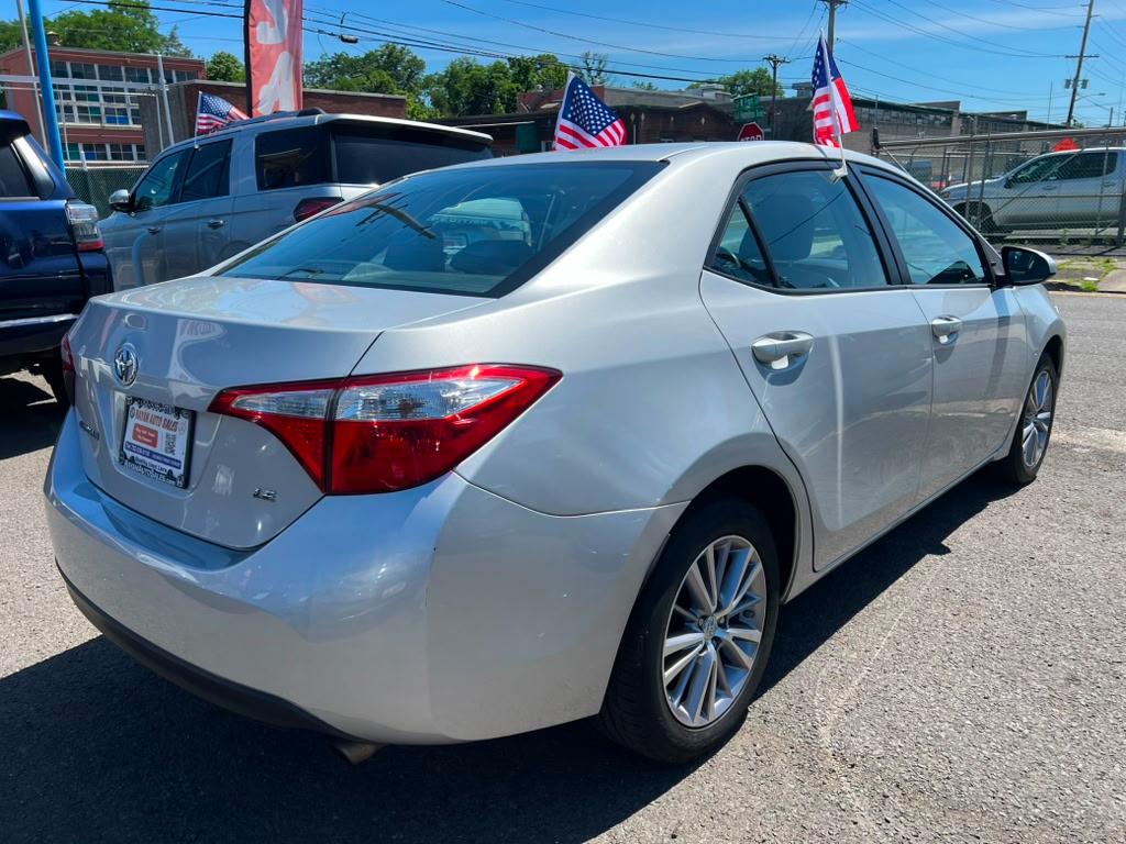 Toyota Corolla LE 2015