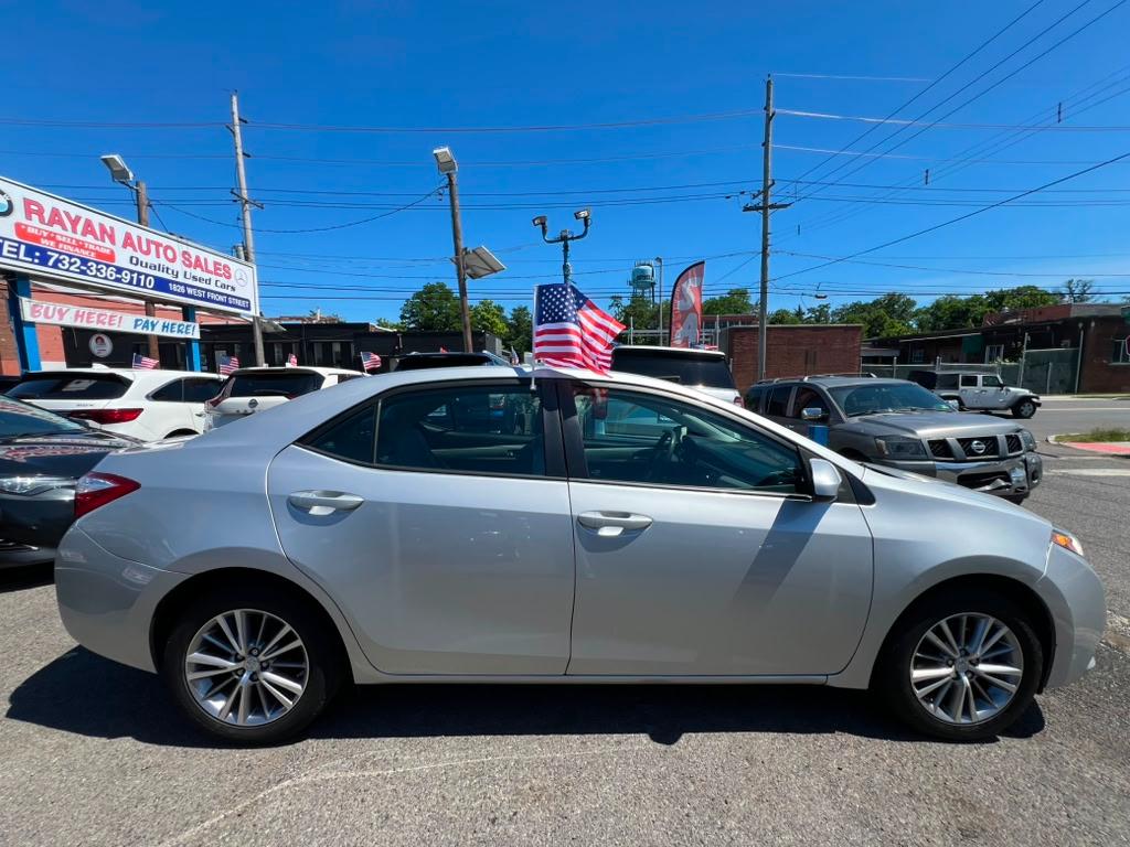 Toyota Corolla LE 2015