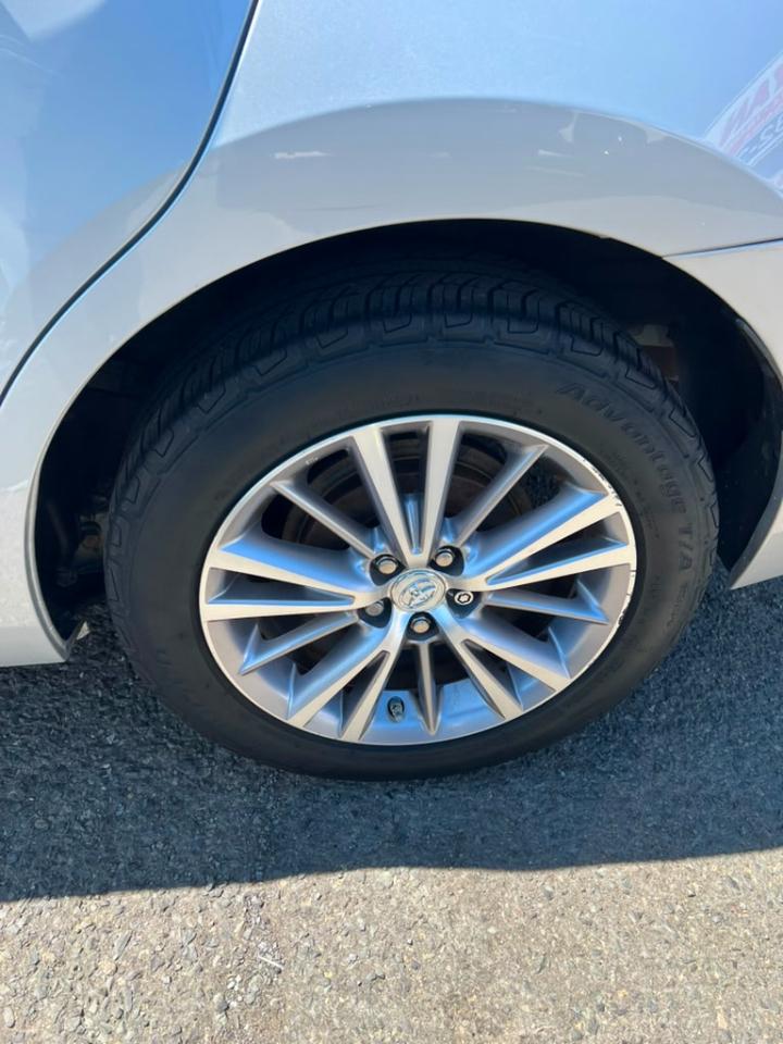 Toyota Corolla LE 2015