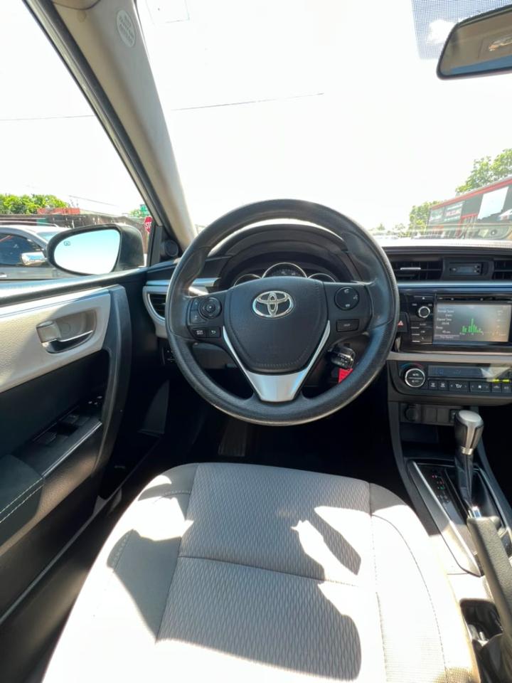 Toyota Corolla LE 2015