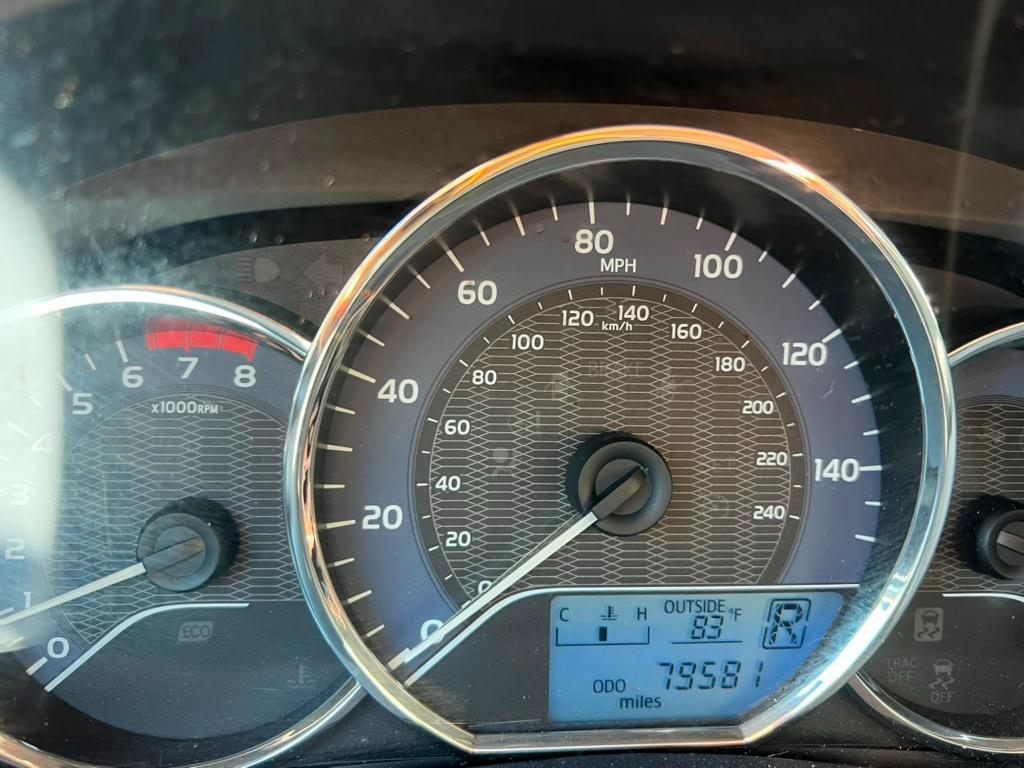 Toyota Corolla LE 2015