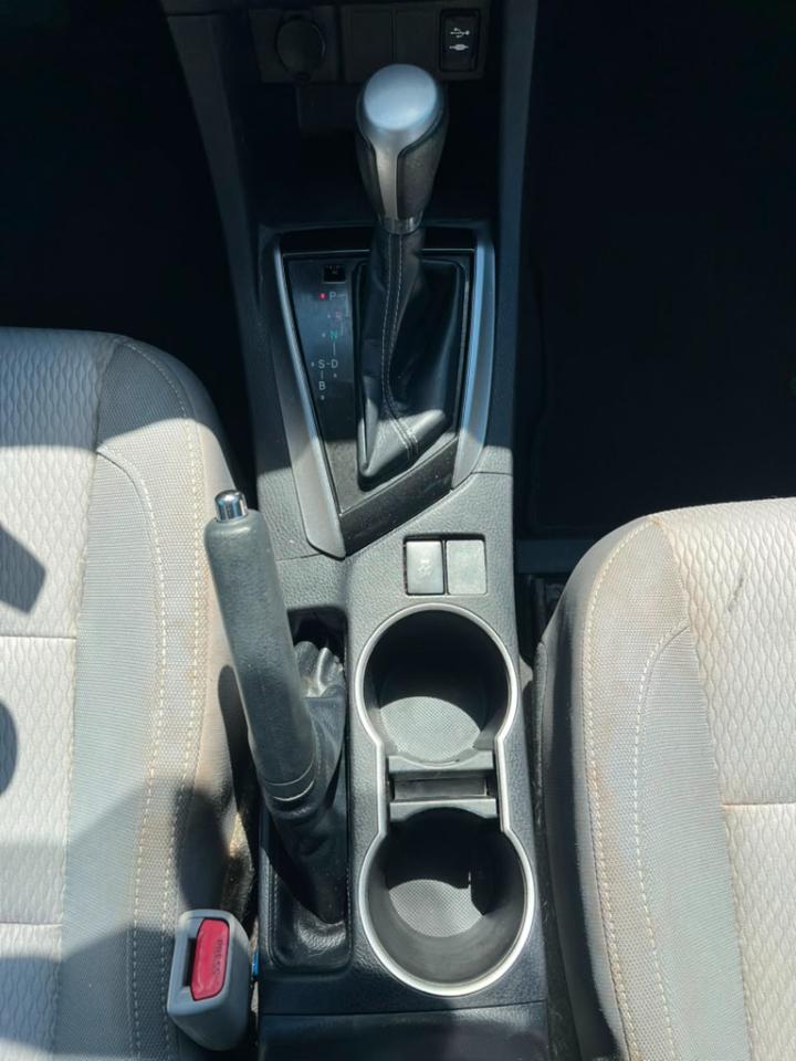 Toyota Corolla LE 2015