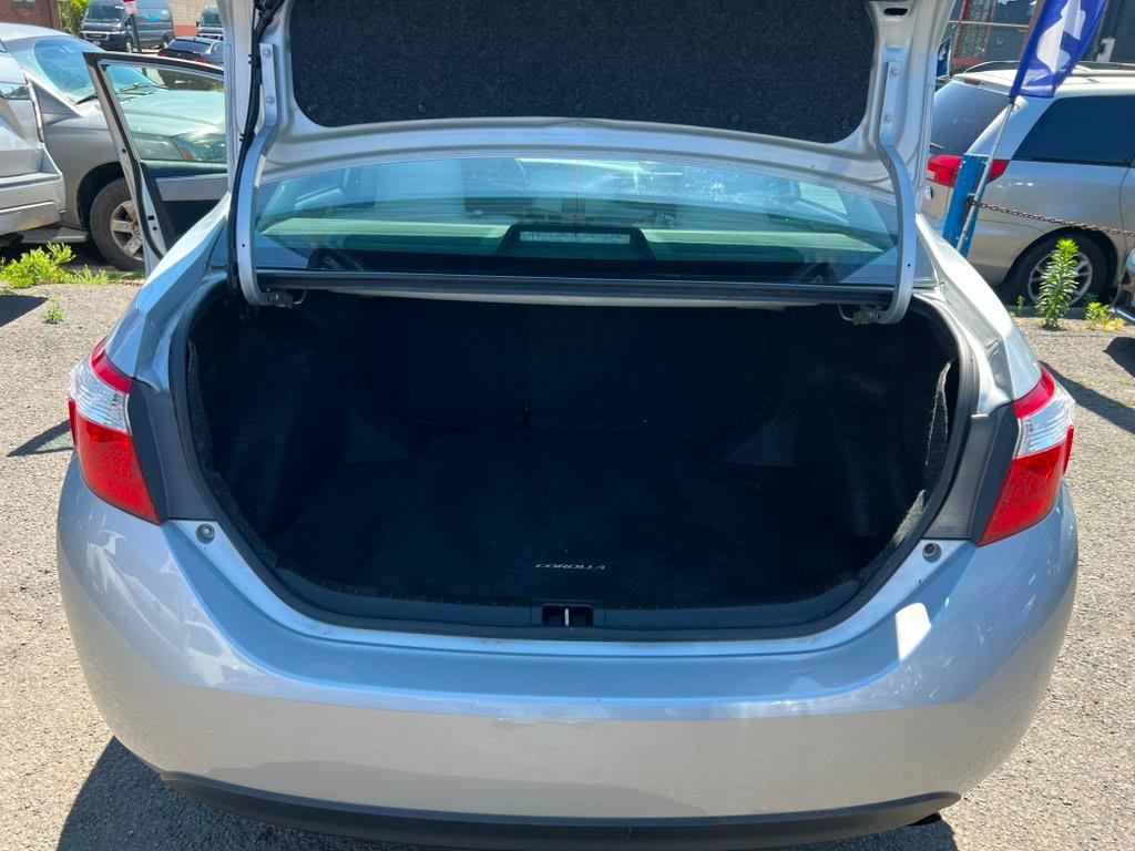 Toyota Corolla LE 2015