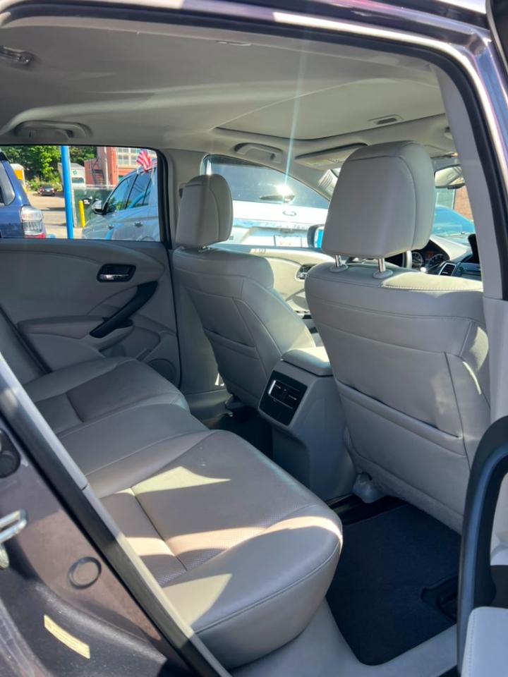 Acura RDX 4WD 4dr Tech Pkg 2017