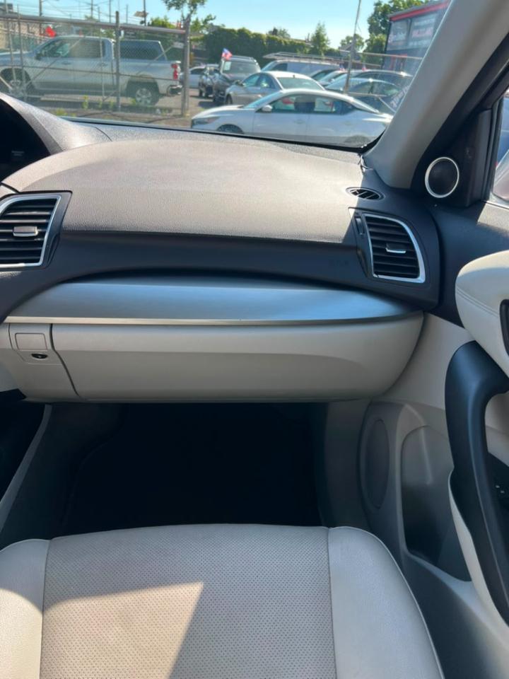 Acura RDX 4WD 4dr Tech Pkg 2017