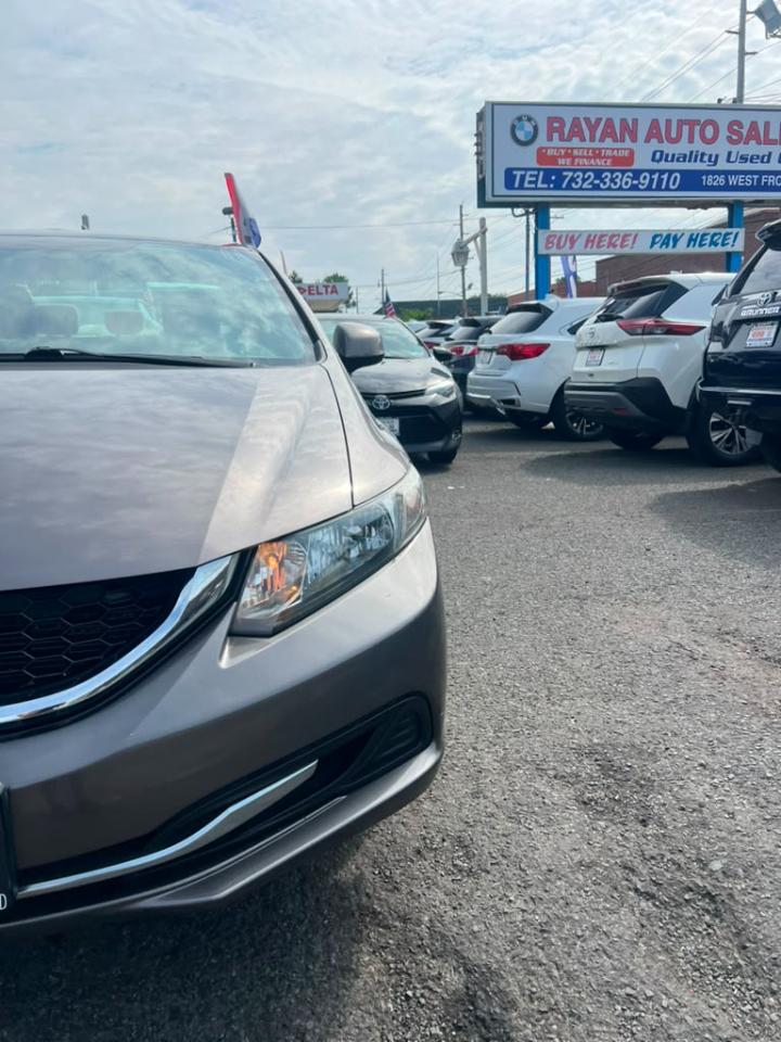 Honda Civic EX Sedan 5-Speed AT 2013