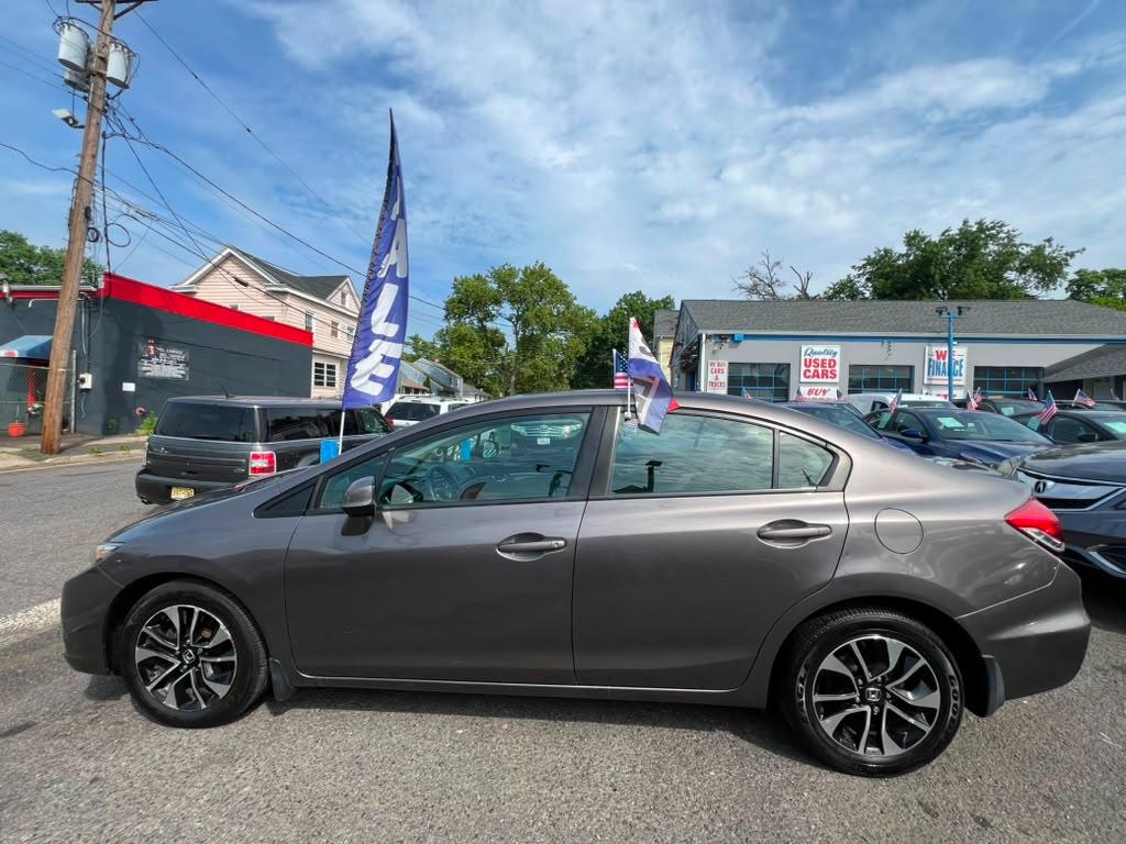 Honda Civic EX Sedan 5-Speed AT 2013